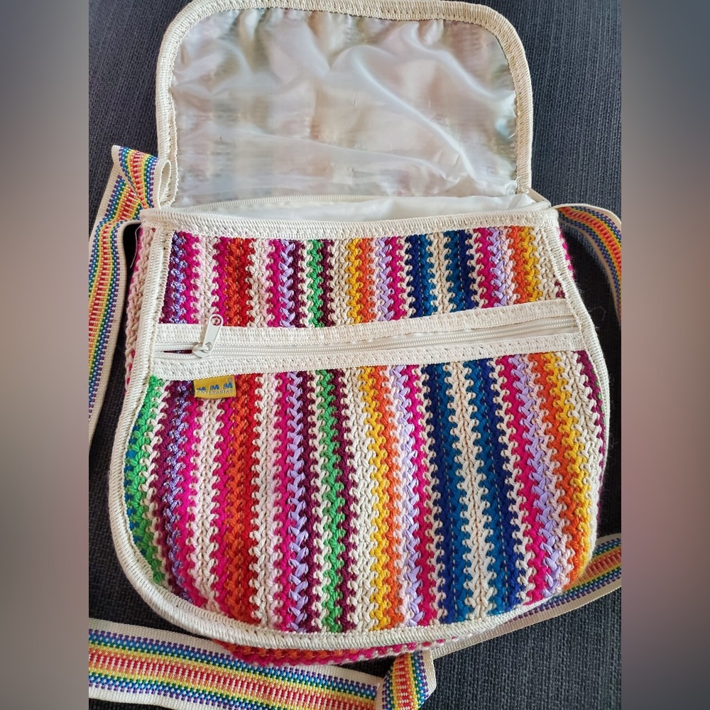 Colorful woven bag, perfect for summer